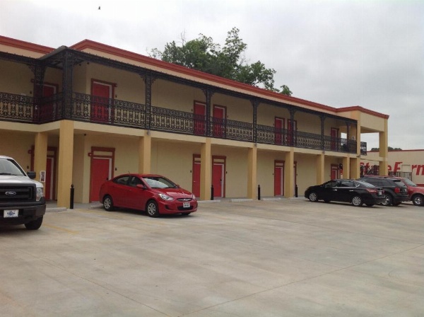 Executive Inn and Suites Jefferson image 10